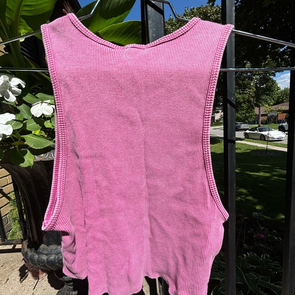 Garage Beverly Hills California tank top. - Picture 3 of 3